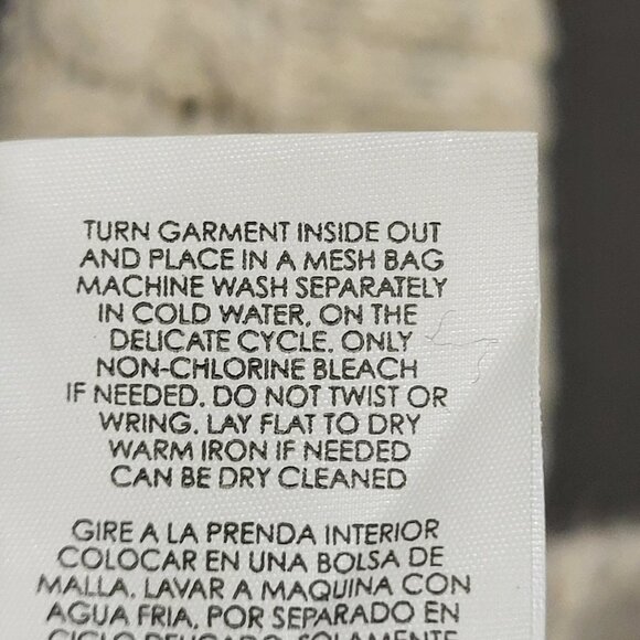 Cabi Fair Isle Pullover Sweater Womens Size Small Snowflake Metallic Cozy Comfy - Picture 6 of 9